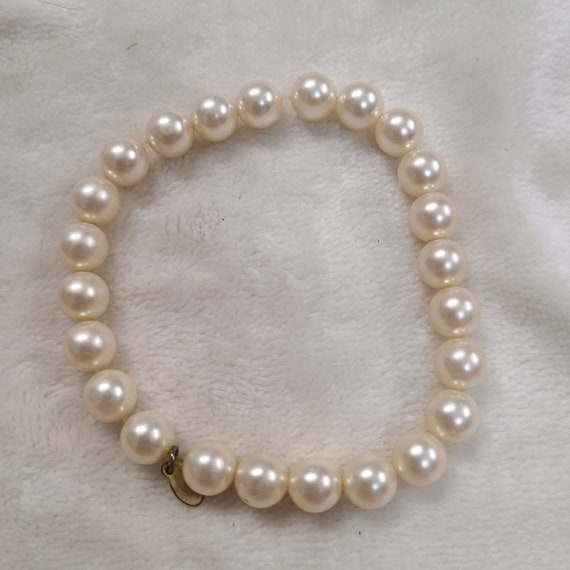 Vintage RMN Faux Pearl Stretch Bracelet