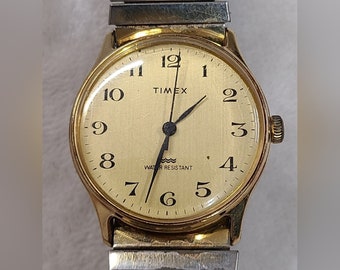 Vintage Timex Herren zweifarbige mechanische Uhr