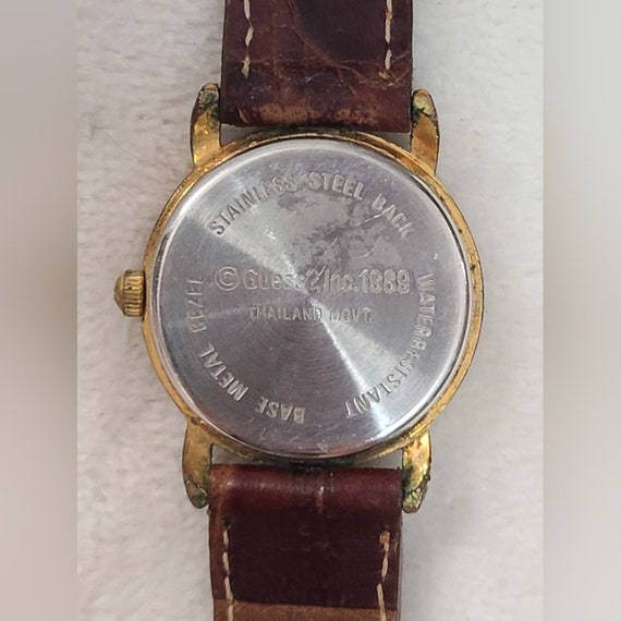 Vintage 80s Guess Women's Gold Tone Watch With Ta… - image 3