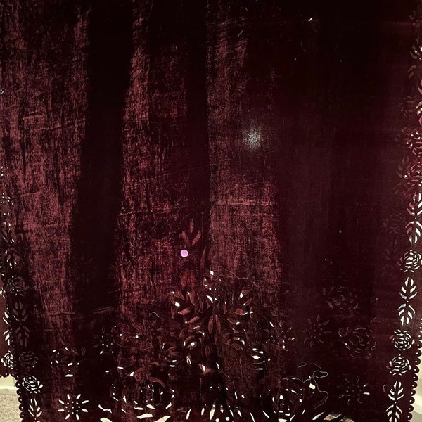 how to style velvet shawl