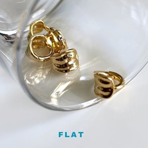 Mijas Ear Cuff - Gold Chunky Ear Cuff, Minimalistic Adjustable Ear Cuff for Conch, Lobe, Helix, Unique Bold Statement Dainty Ear Cuff