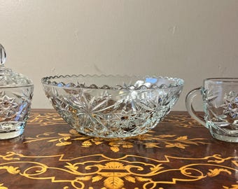 Vintage Anchor Hocking Glass Bowl, Clear Pressed Glass, Bowl Creamer Covered Sugar Bowl, 1960s, Vintage Cut Glass, Star Pattern