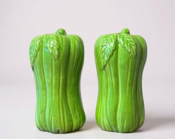 Vintage Celery Salt & Pepper Shakers: Retro Kitchen Decor, Made in Japan