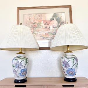 Vintage Chinoiserie Lamps - Ceramic Ginger Jar Table Lamps - Asian Floral Design - Pair - Home Decor