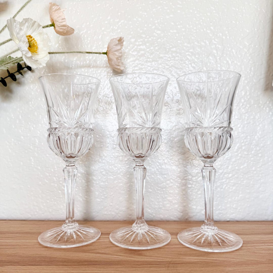 Carthage Pattern Vintage Cristal D’arques Wine Glasses - Carthage Pattern - Set of 3 - Etsy