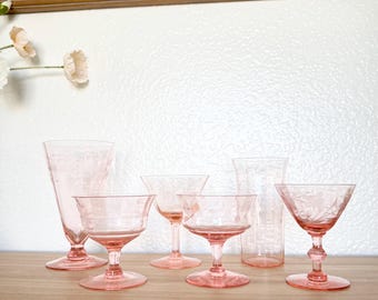 Pink Depression Wine Glasses Ribbed Sides Set of 4 Beautiful - Etsy Pink Depression Wine Glasses Ribbed Sides Set of 4 Beautiful - Etsy