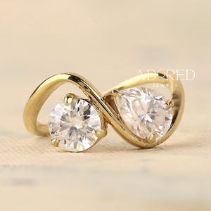 Two Stone Wedding Ring Round and Pear Cut Lab diamond Ring Toi Et Moi Engagement Ring Anniversary Ring Gift Proposal Ring for Her You and me