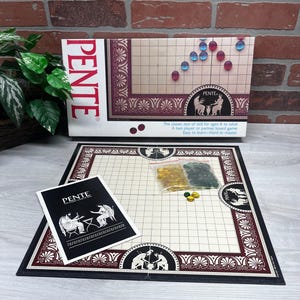Vintage 1983 Pente board game