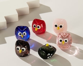 Handmade Glass Owl,Tiny Owl Figurine,Glass Figurine,Miniature Owl,Glass Owl,Desktop Ornaments ,Car Glass Ornament,Owl Gifts,Glass Animals