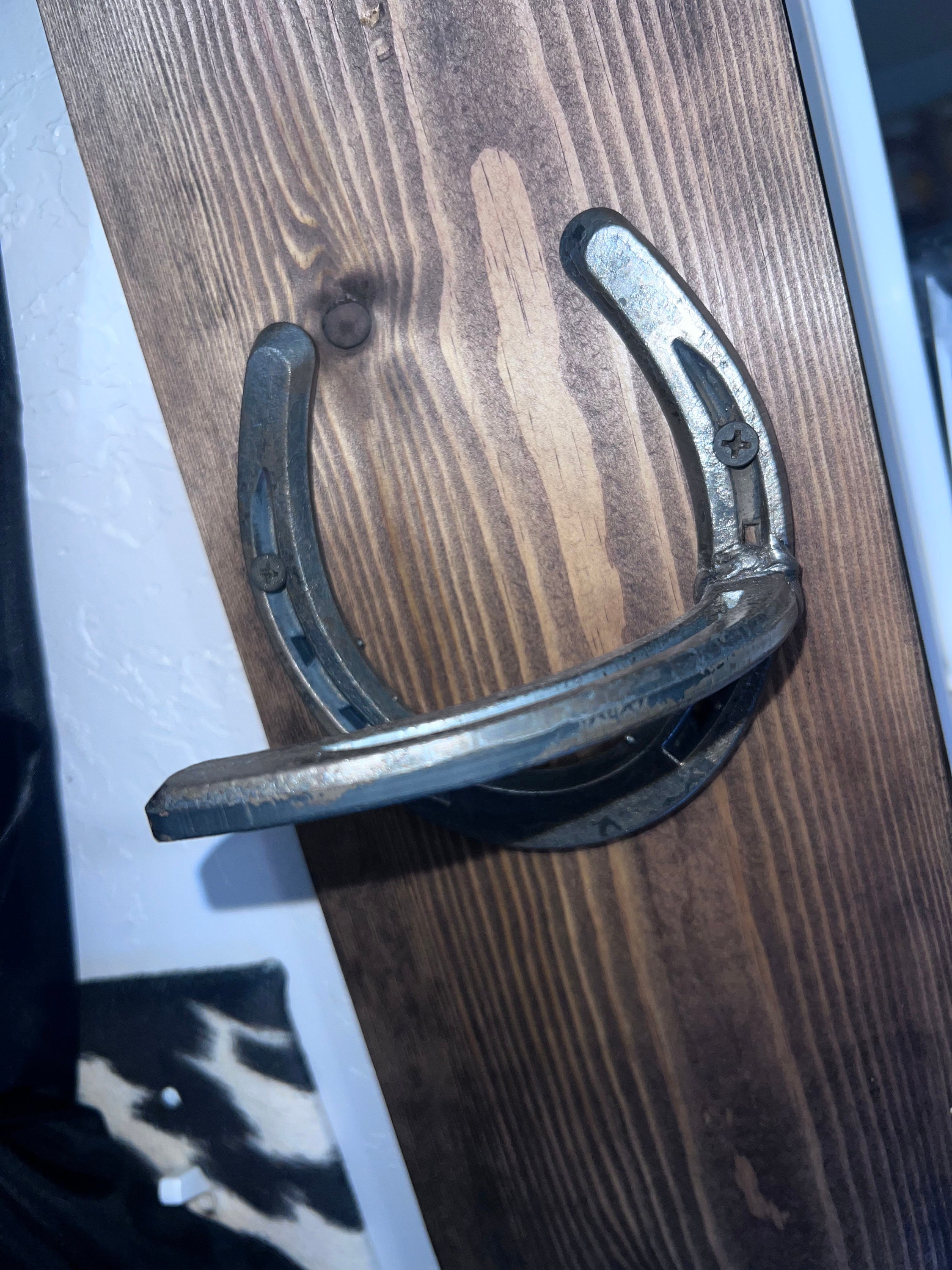 Horseshoe curtain tie back (right)