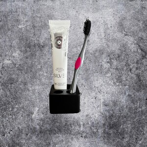 Minimalistischer Zahnbürsten Halter aus Zement - Schwarzes Modernes Badezimmer Accessoire | Handgefertigter Betonständer