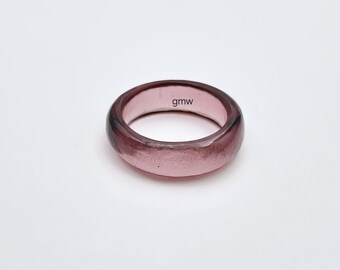 Polished Amethyst Quartz Ring: Polished Gemstone