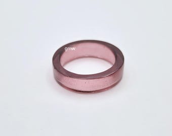 Polished Amethyst Quartz Ring: Polished Gemstone