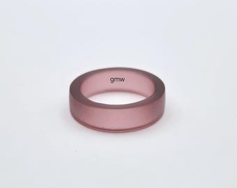 Frosted Amethyst Quartz Ring: frosted Gemstone