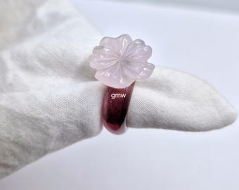 Handgemachte Amethyst Quarz Hand geschnitzte & Rosenquarz Blume Ring: Polierter Edelstein Blume Ring