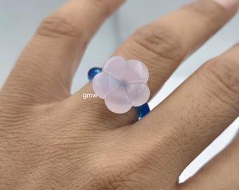Handmade Blue Topaz Quartz Hand Carved & Rose Quartz Flower Ring: Polished Gemstone Flower ring