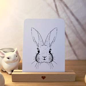 Carte lapin de Pâques - carte de pâques - lapin de pâques - décoration de pâques - illustration florale et lapin -lapin minimaliste