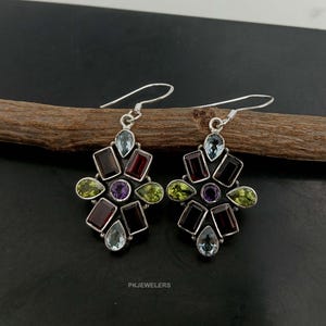Natuurlijke multi stenen oorbel, granaatoorbellen, peridot en amethist oorbellen, zilveren oorbellen, multi stenen edelsteen vrouw oorbel sieraden