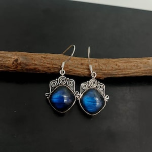 Natural Labradorite Earring, 925 Sterling Silver Earring, Natural Labradorite Earring, Handmade Earring, Gemstone Earring, Gift For Woman