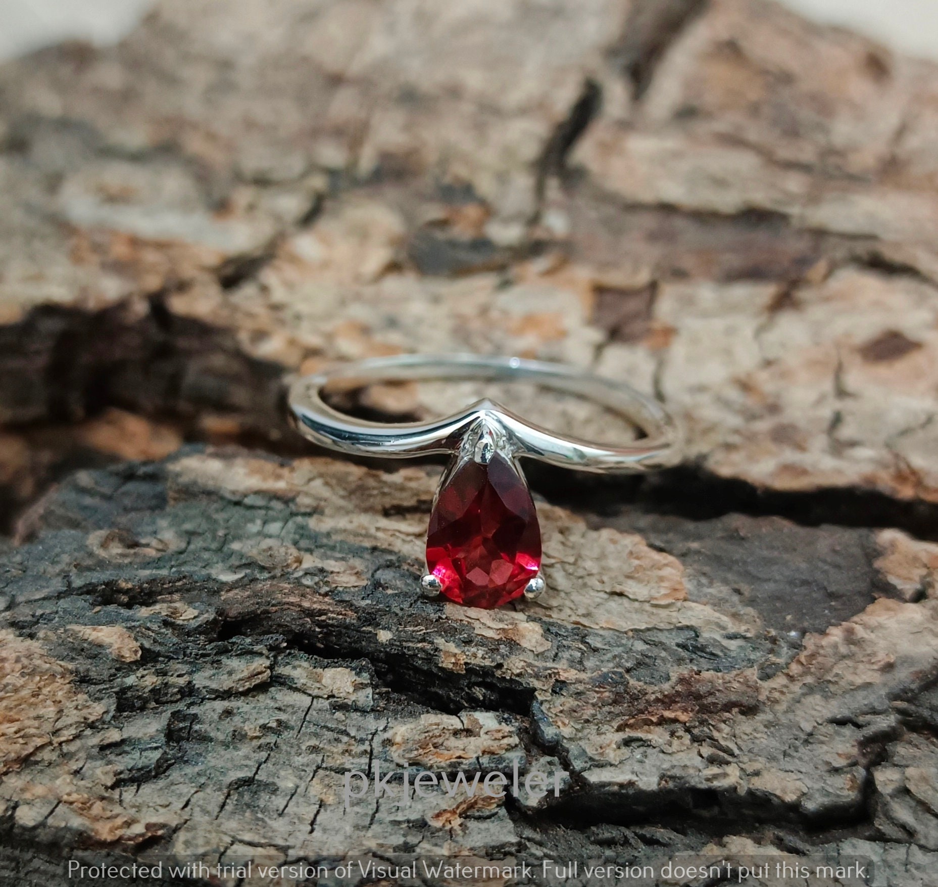 ◯ガーネット K18 ペアシェイプ リング◯ 楽天市場】1月誕生石 天然ロードライトガーネット（ペアシェイプ