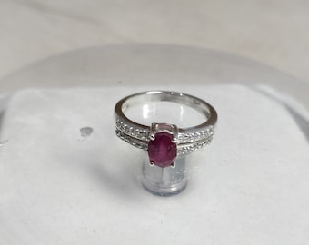 Bague en rubis et zirconium véritables taille ovale, bague solitaire avec pierres précieuses, cadeau d'anniversaire, argent sterling 925, pierre de naissance de juillet, bague faite main, bijoux