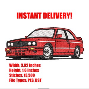 Può includere: Disegno ricamato di un'auto rossa BMW E30, largo 3,92 pollici e alto 1,6 pollici, con 13.500 punti. I tipi di file includono PES e DST.
