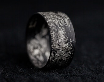 10mm Extra Wide Carbon Fiber Ring with Platinum – Black Minimalist Band