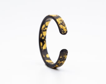 Thin Carbon Ear Cuff with 24k Gold – Minimalist Unisex Design