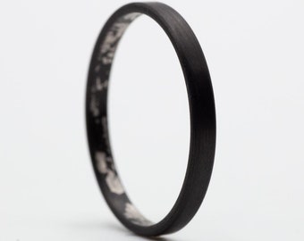 Thin Carbon & Platinum ring – Black Mystery – 2mm Minimalist Unisex Band