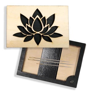 Magnetic  Needle case with magnet - Water lily, Wooden Needle Holder, Embroidery Needle Storage Box, Cross Stitch Accessory, CORICAMO