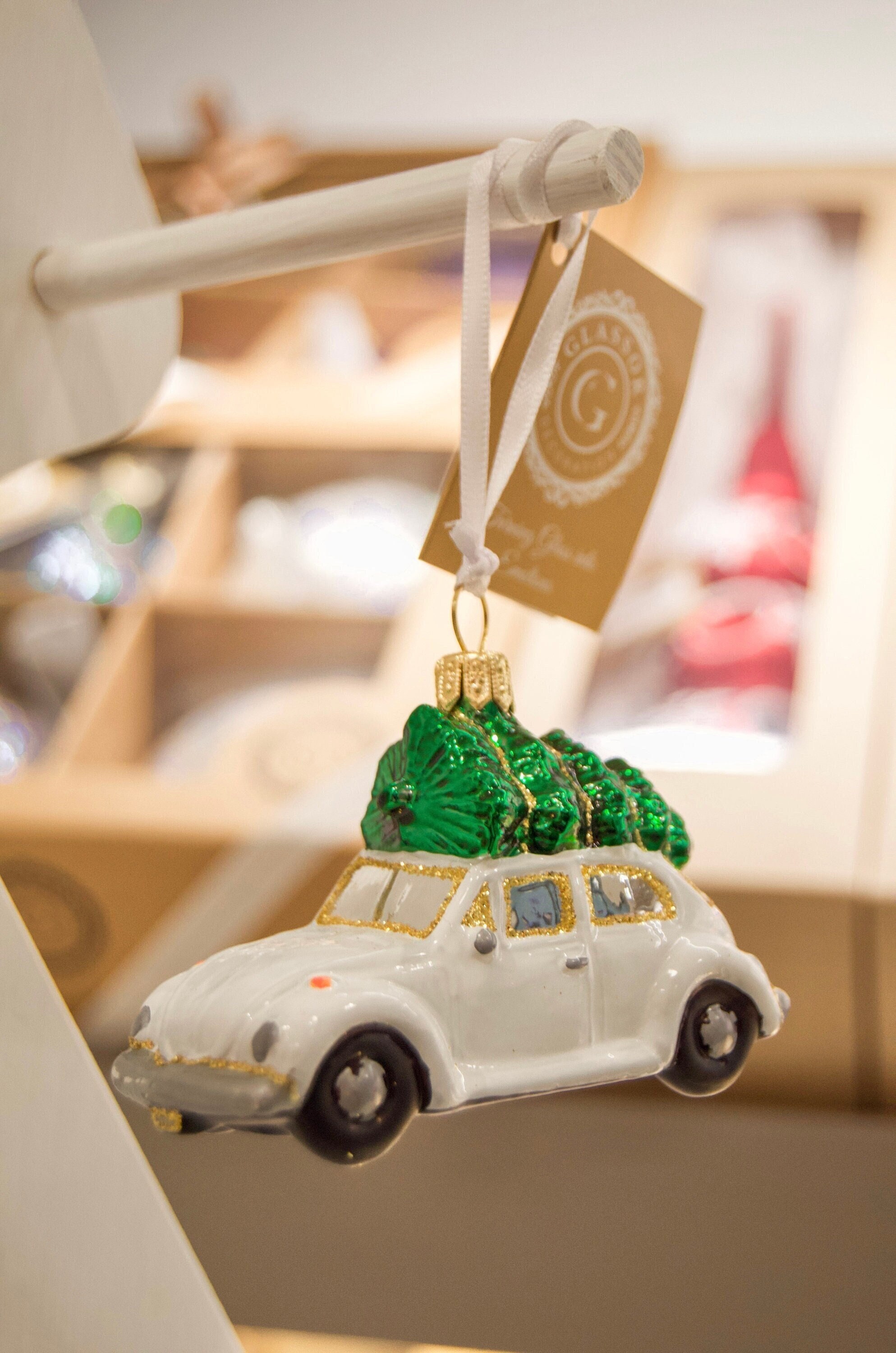 Car ornament - .de