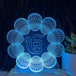 Lámpara de mesa acrílica / Signo Waheguru / Hermoso regalo para los indios / Lámpara LED de ilusión 3D personalizada Lámpara acrílica personalizada