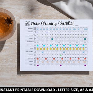 Printable cleaning log in A5 size, perfect for organizing chores and tasks.