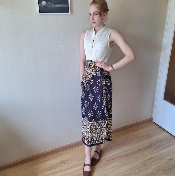 Floral White Wrap Skirt 90s 90s Floral Rayon Tie Up Wrap Mini Skirt