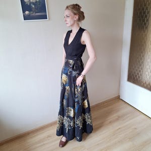 Vintage 1990s Maxi Maxirock in Batikoptik, schwarz, blau und gelb