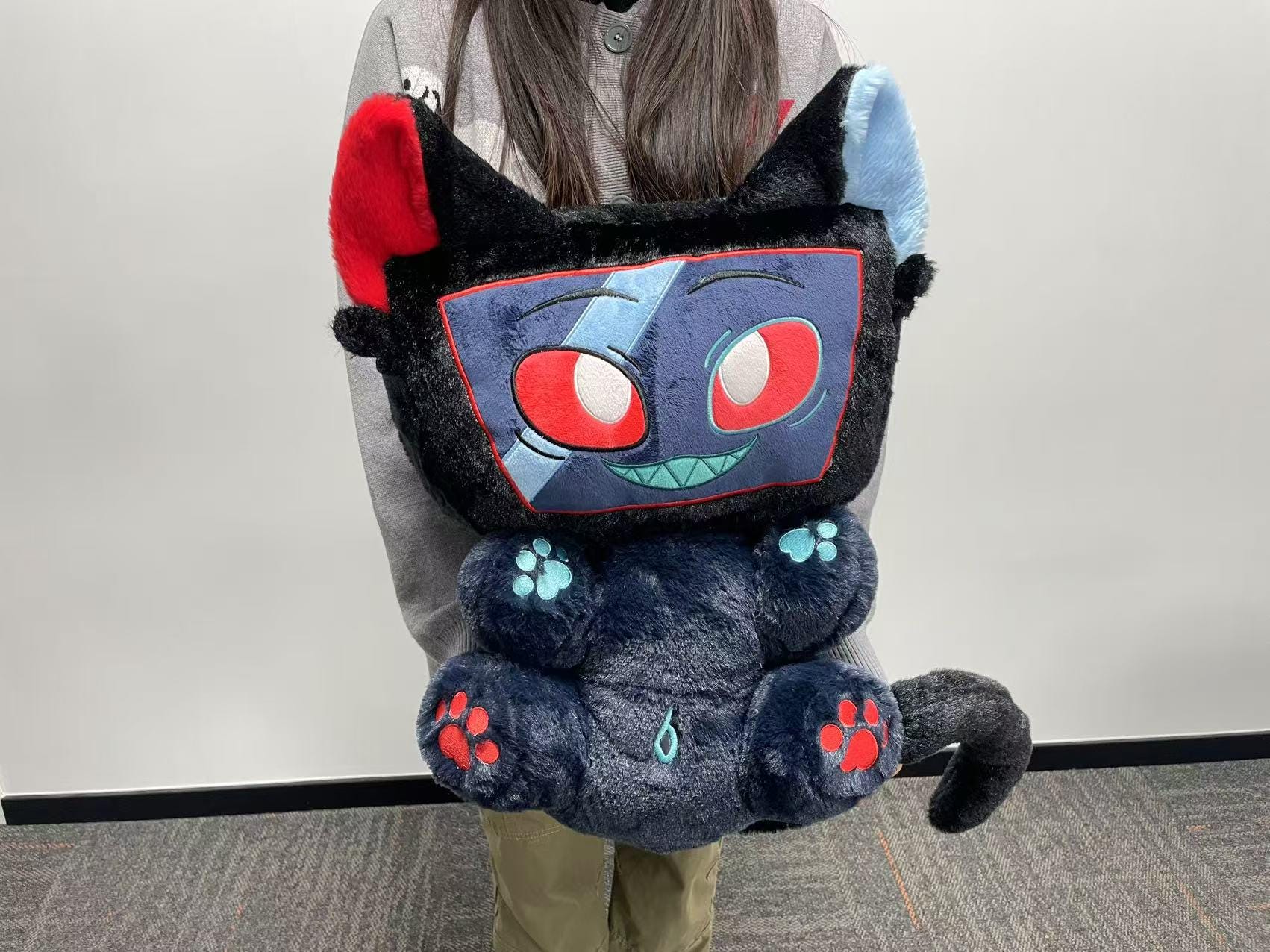 ハズビンホテル　ヴォックス　ぬいぐるみ d2c773d735.webp?v=1752133922&