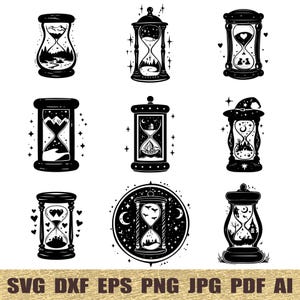 Puede incluir: Conjunto de nueve ilustraciones de reloj de arena en blanco y negro con varios diseños. Los relojes de arena están rodeados de estrellas, lunas y otros elementos celestiales. Los diseños incluyen una cordillera, un velero, una casa y un corazón.