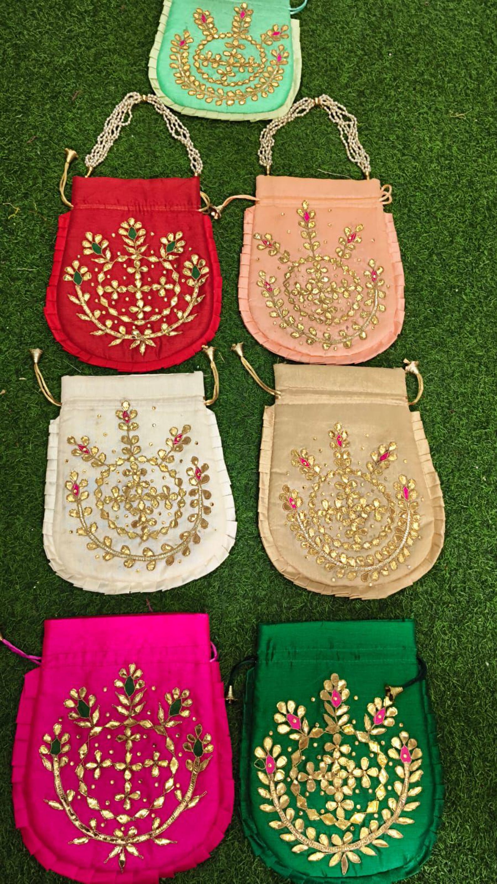Borsa Potli Sposa In Finta Seta Ricamata Floreale, Fatta A Mano, Per Donna - MyclothingArt