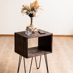 Modern Bedside Table, Nightstand Bedroom With Hairpin Legs 画像 7