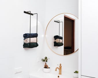 Metal Towel Rack: Bathroom Storage Minimalist