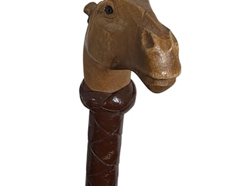 Vintage Antique Equestrian Braided Leather Riding Crop Carved Horse Head Pommel