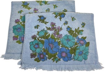 Set of Two Vintage Cannon Mills Pure Cotton Blue Floral Hand Towels Retro USA