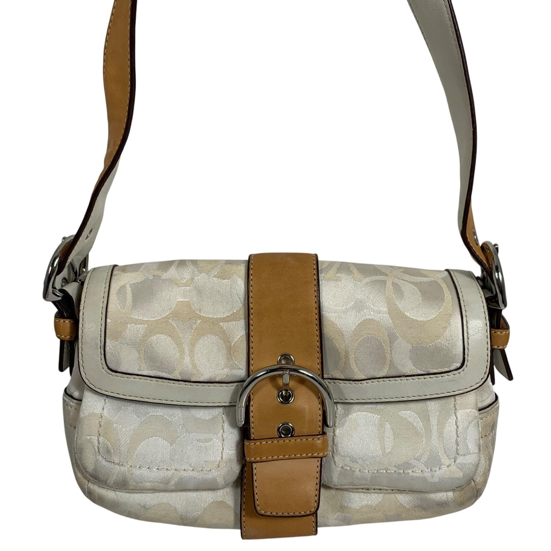 COACH SOHO シグネチャー y2k フェアリーグランジ　ハンドバッグ COACH SOHO シグネチャー y2k フェアリーグランジ ハンドバッグ