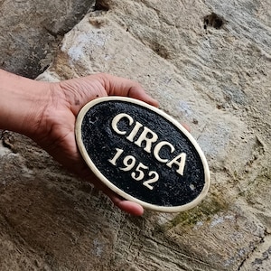 Cast Brass custom door signs & plaques - Custom language plaques - Custom name signs - Brass Plate - Oval Plaques with black background