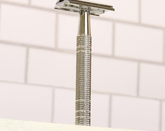 Metal Safety Razor, Unisex, Includes 5 Platinum Coated Blades, Vintage Style, Plastic Free