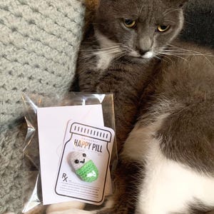 Handgehäkelte Chill/Happy Pill