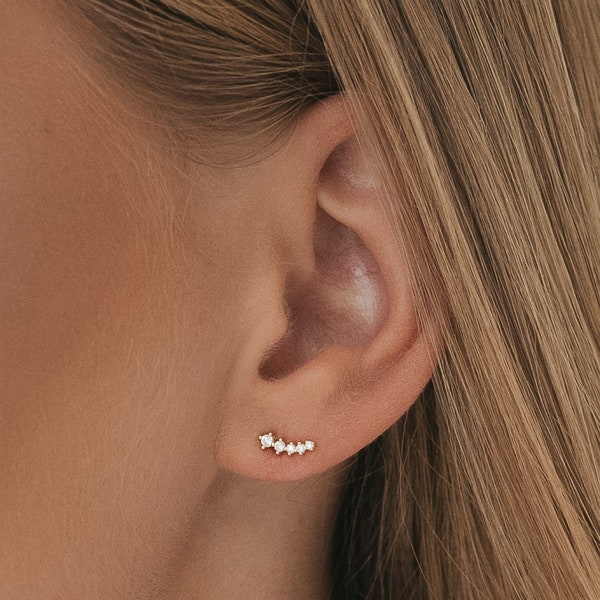 Boucles d'oreilles petits diamants en or | Boucles d'oreilles diamants pavés | Boucles d'oreilles deuxième trou | Bijoux minimalistes | Cadeau pour elle | E11