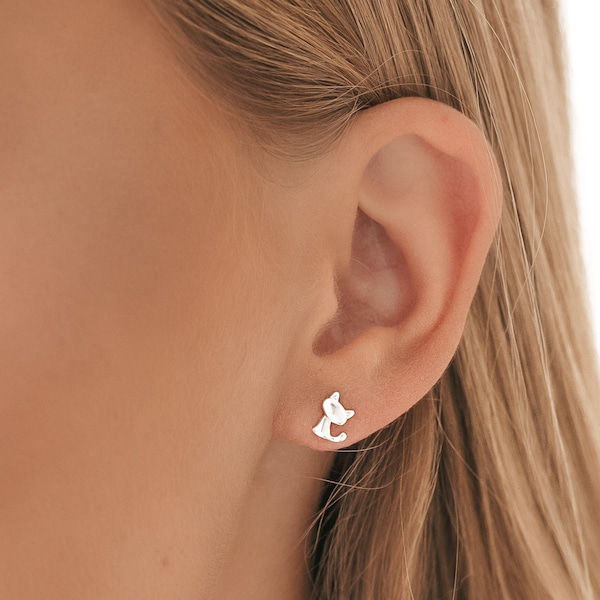 Cat Stud Earrings | Tiny Cute Earrings in Sterling Silver 925 | Cat Earrings | Minimalist Jewelry | Cat Lover Gift For Her | E24
