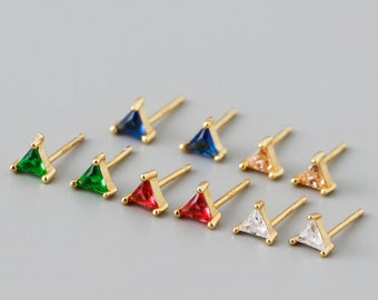 Dreieckige Diamant-Ohrstecker | Minimalistische Goldohrstecker | Alltagsdiamantenschmuck | Ohrringe zum Stapeln | Geschenk für die beste Freundin | E5