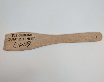 Personalisierter Pfannenwender aus Holz (Im Herz steht dein Individueller Name) **Wichtige Info in der Beschreibung